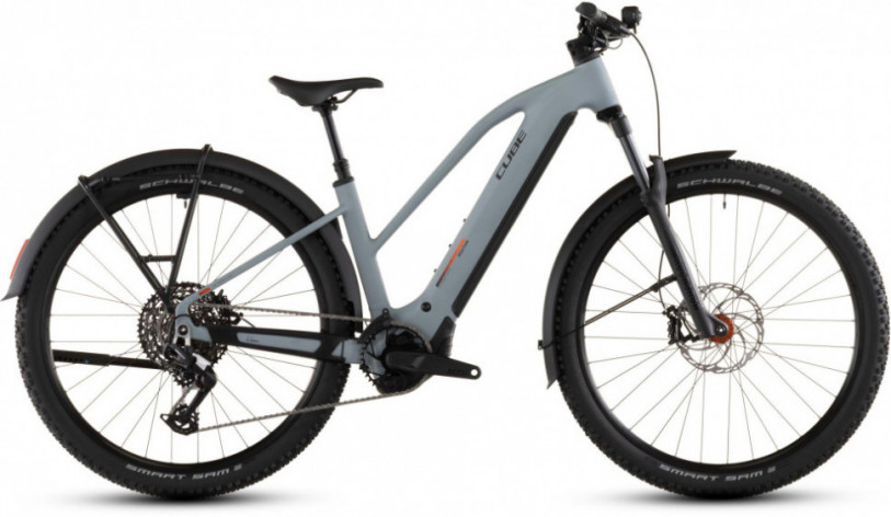 Rower CUBE 108431 Reaction Hybrid Race 800 FE