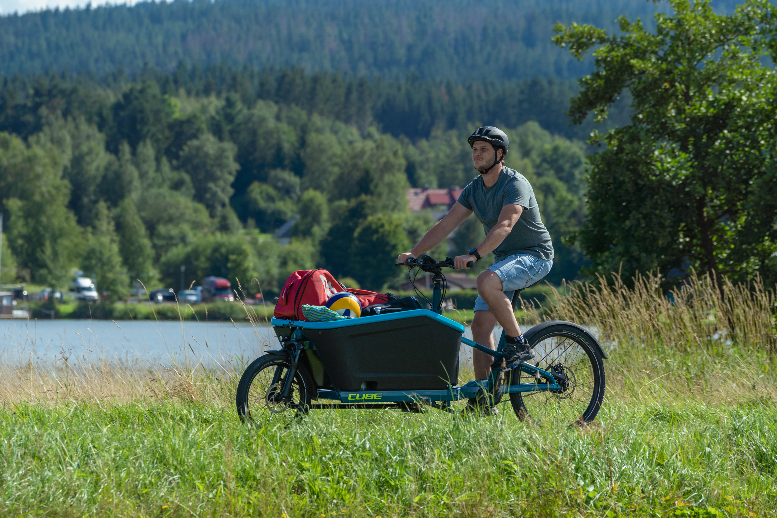 Spokojna-przejazdzka-na-rowerze